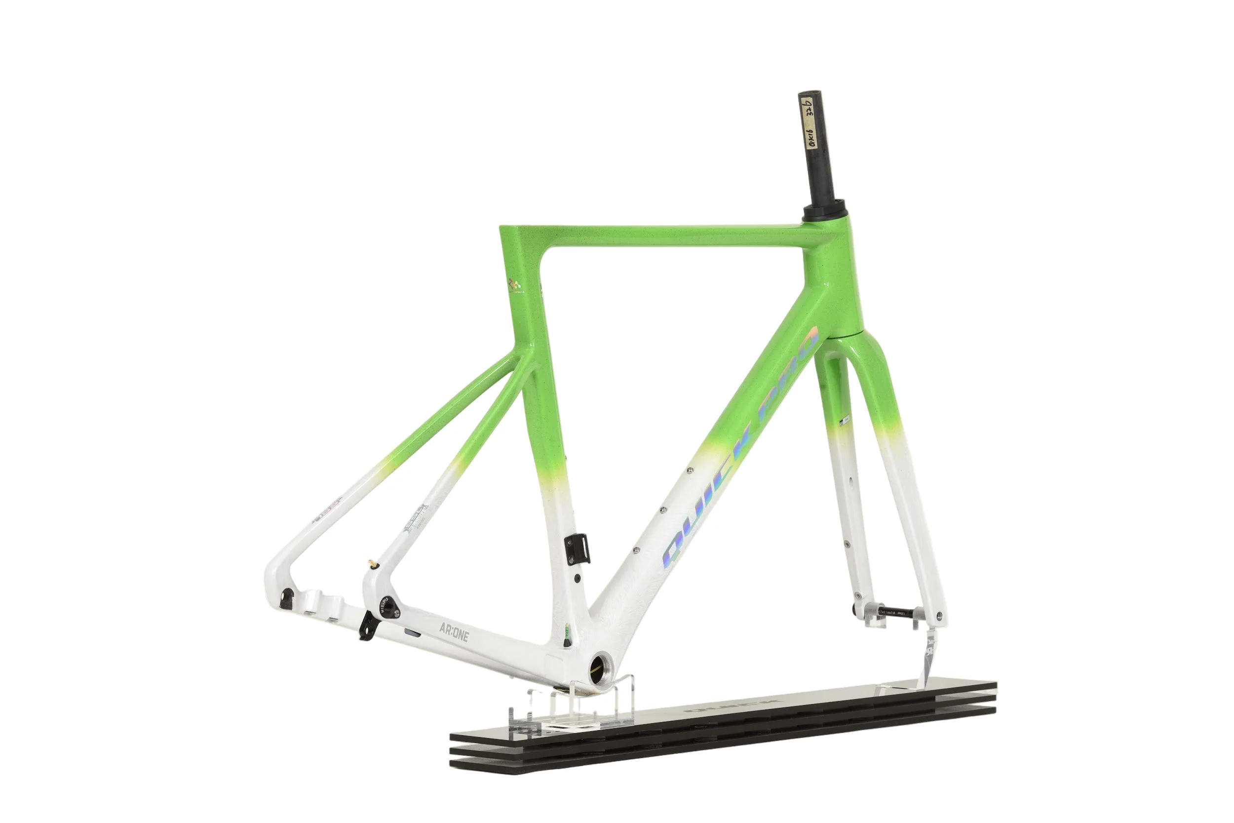 AR:ONE CUSTOM COLOR - Image 24